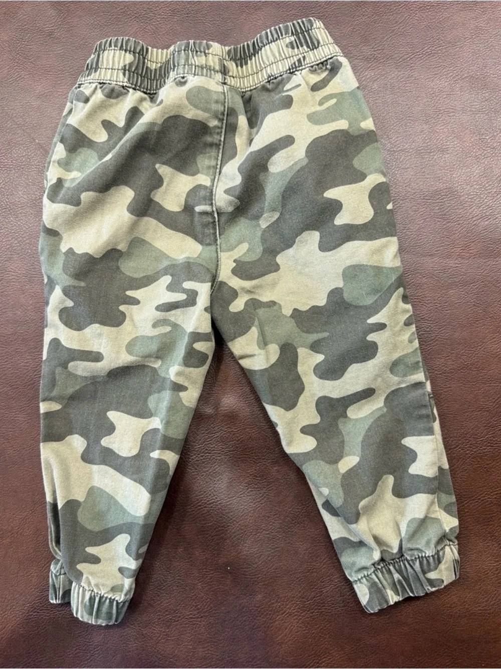 Bundle of 6 18 months boys pants.